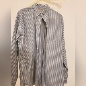 Gold Label Round Tree And Yorke Long Sleeve Button Up Dress Shirt, Size Large